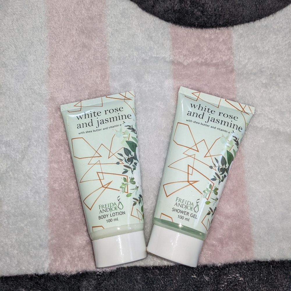 Shower gel & lotion duo